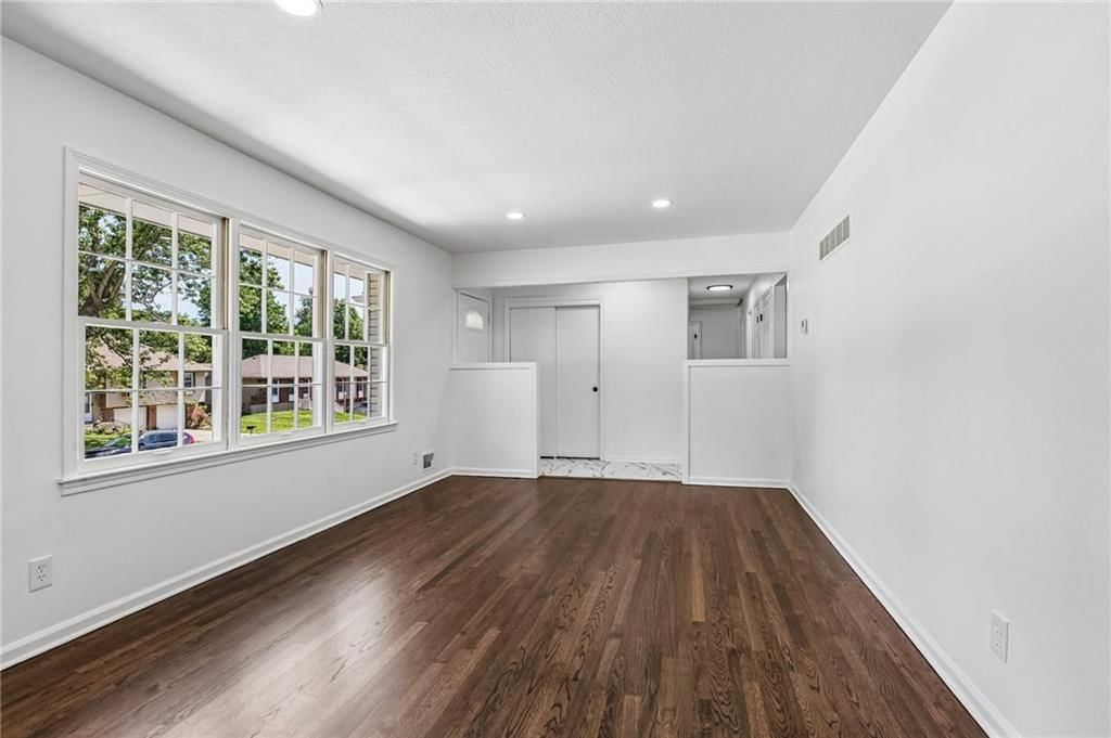 7509 E 100th Street — photo 22