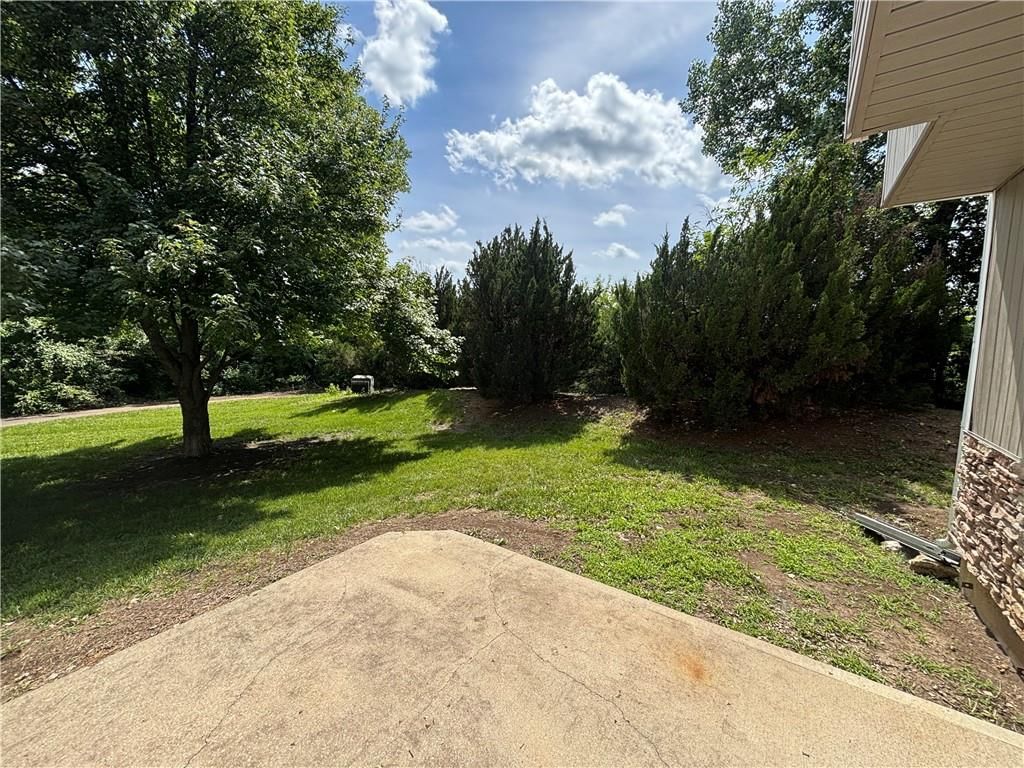 21154 Millridge Street — photo 5