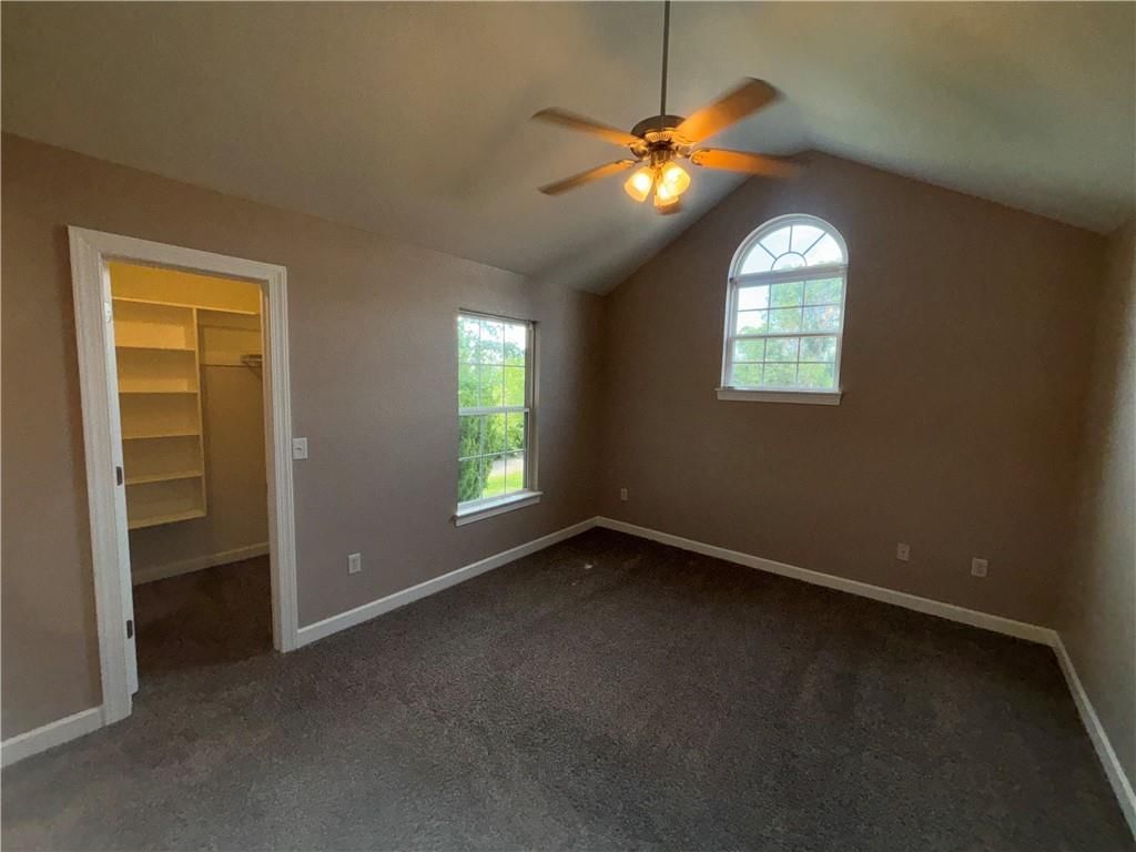 21154 Millridge Street — photo 32