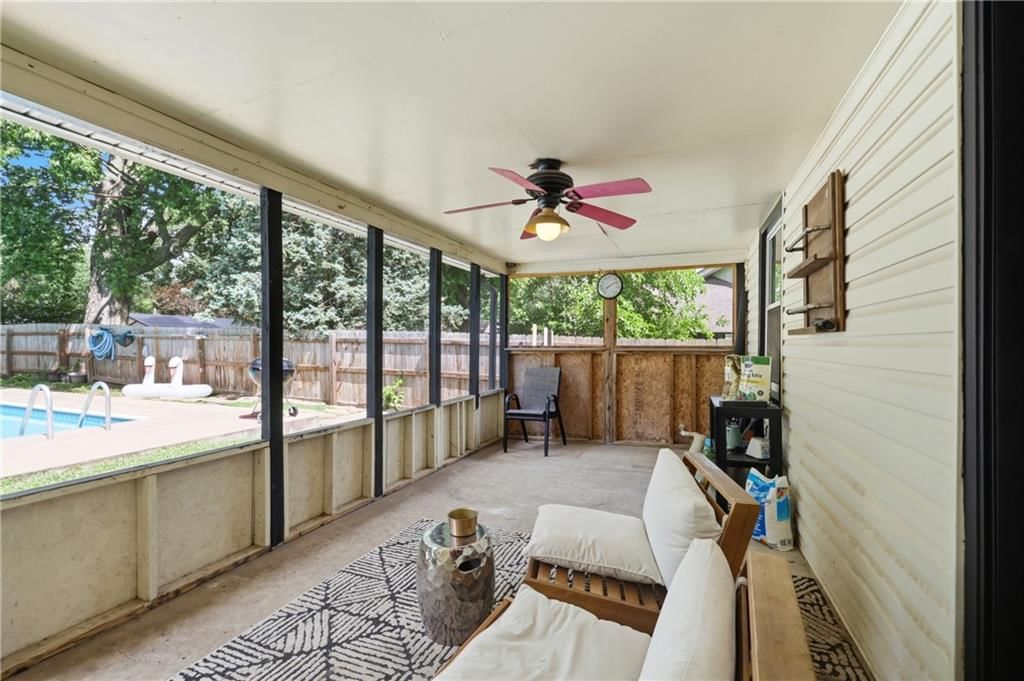 405 SW 16th Street — photo 46
