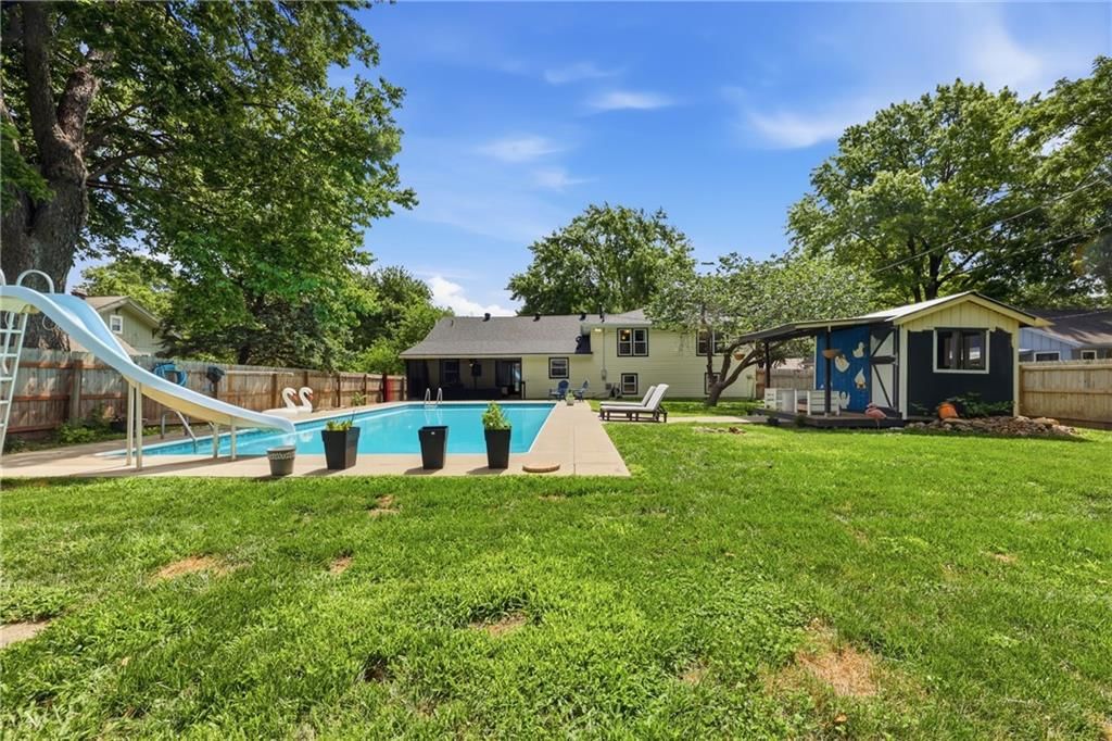 405 SW 16th Street — photo 56
