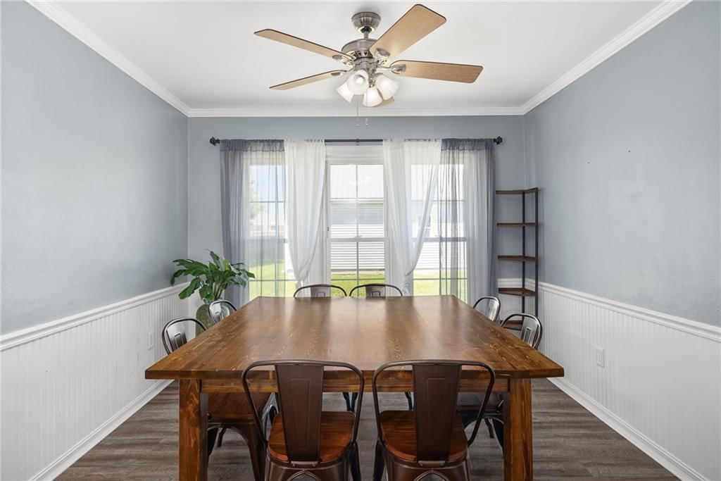 109 E Chestnut Street — photo 4