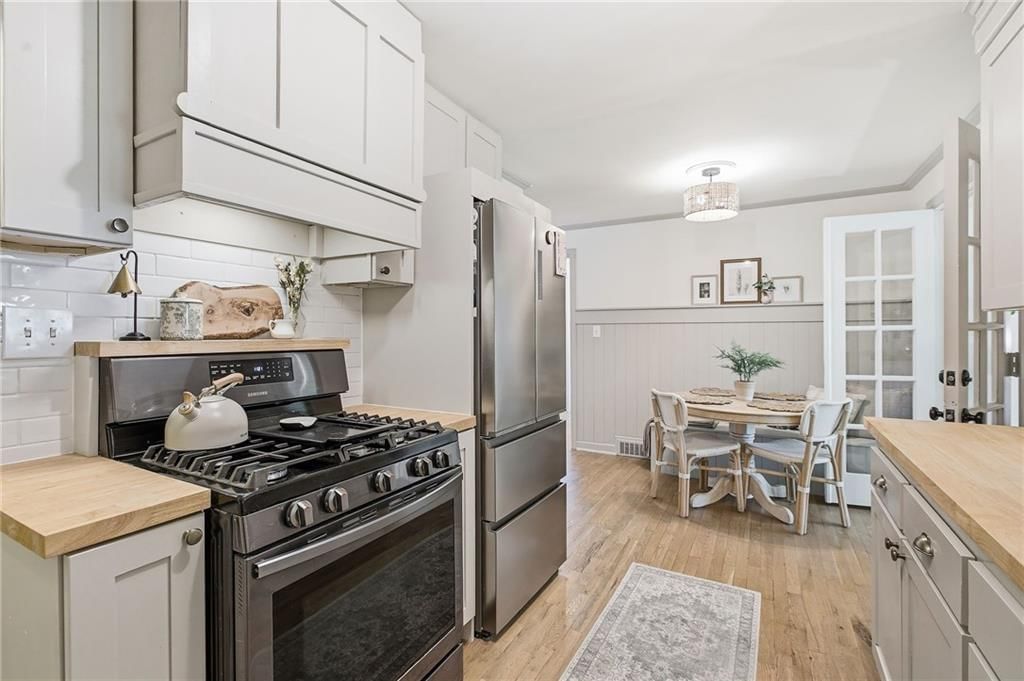5930 Hardy Street — photo 9