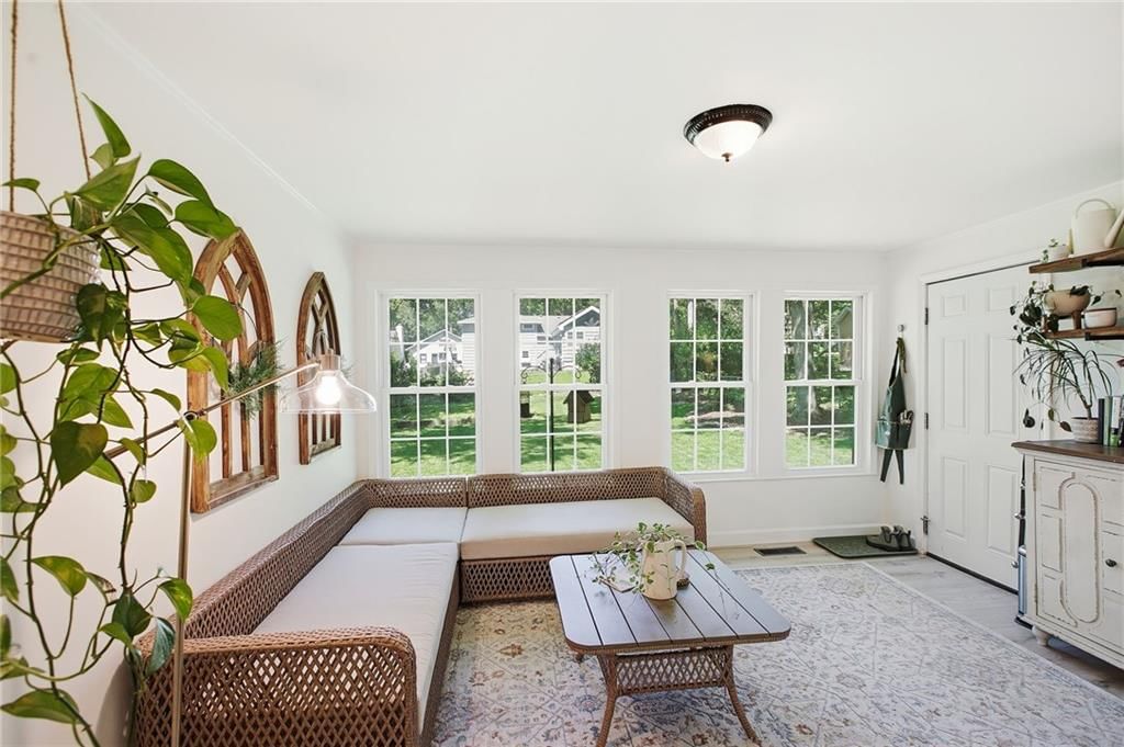 5930 Hardy Street — photo 10