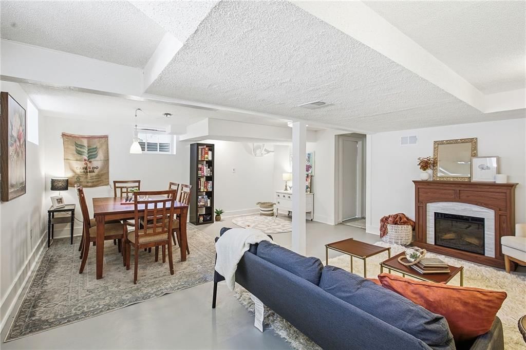 5930 Hardy Street — photo 25