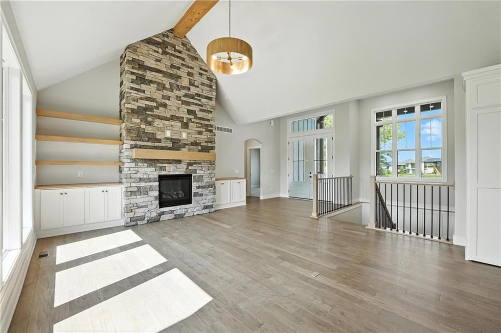 4137 Lake Shore Drive — photo 8