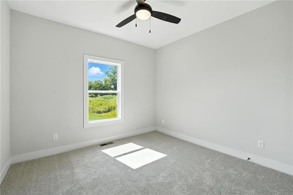 4137 Lake Shore Drive — photo 30