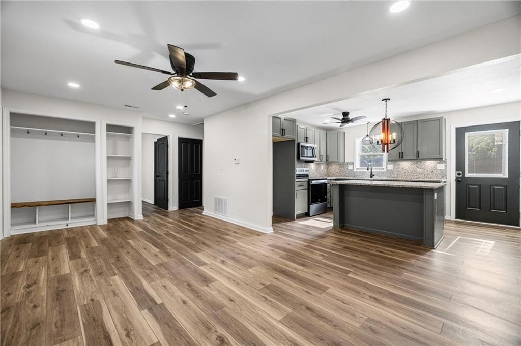 305 S Sunset Drive — photo 6
