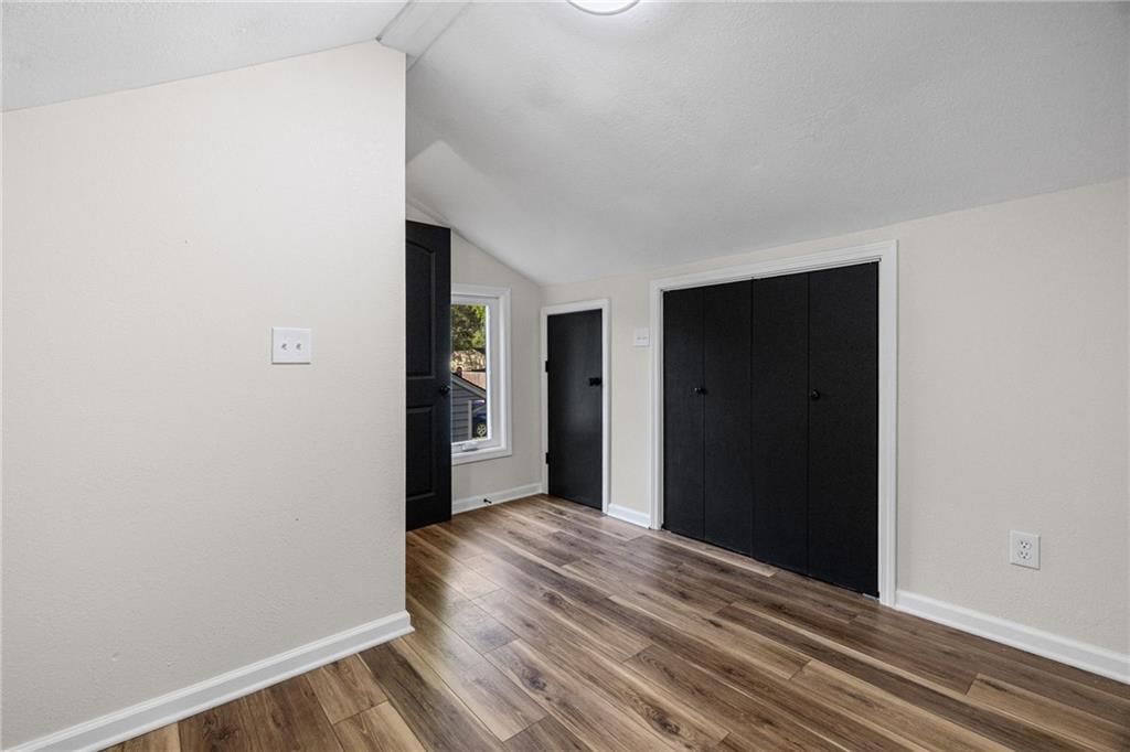 305 S Sunset Drive — photo 19