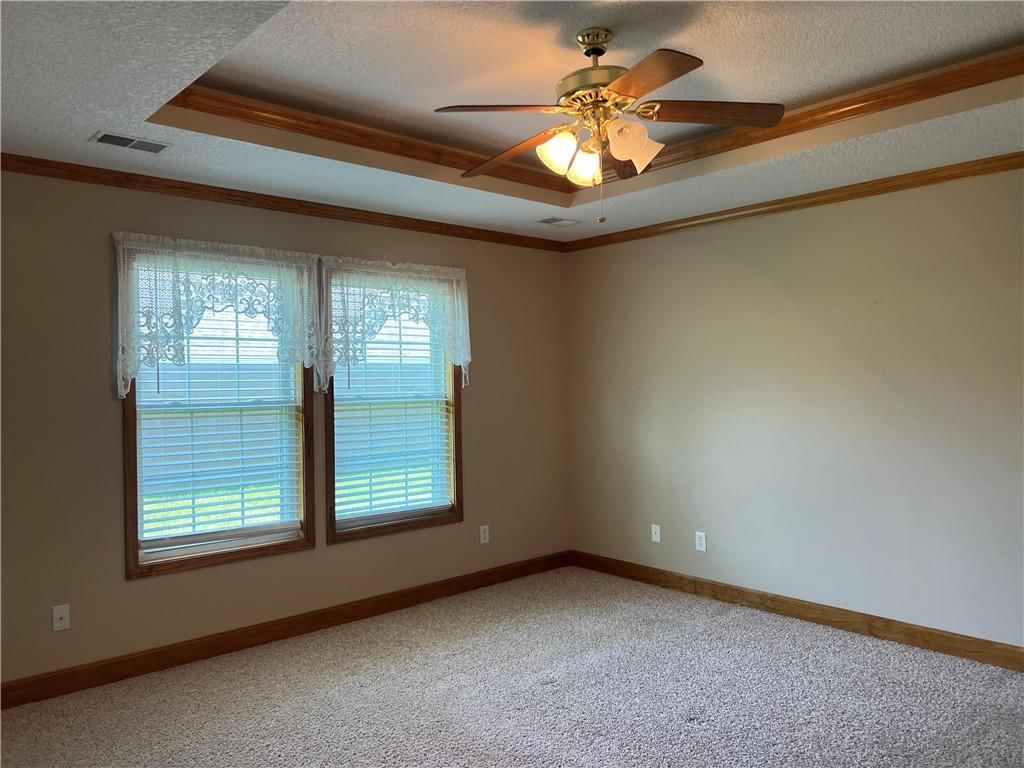 610 S Connor Street — photo 16