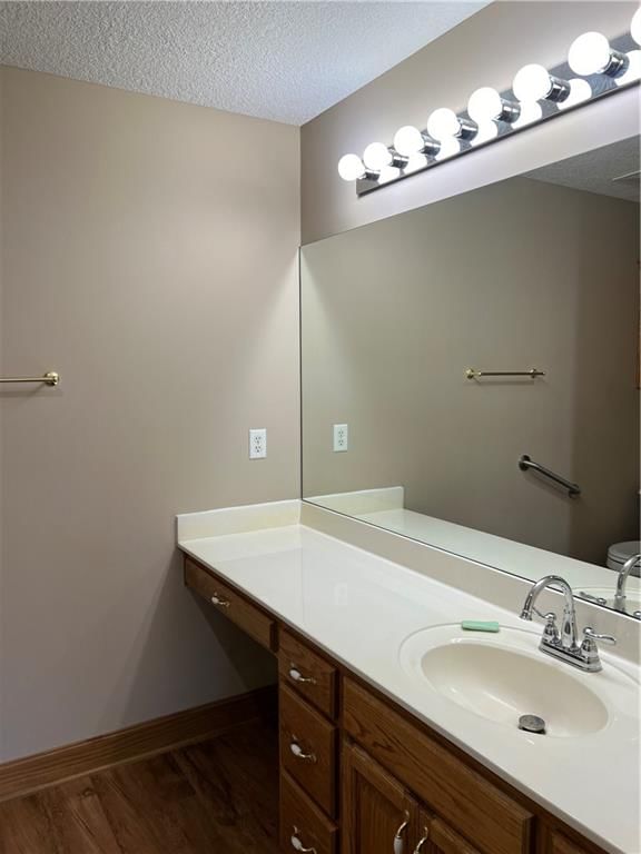610 S Connor Street — photo 17