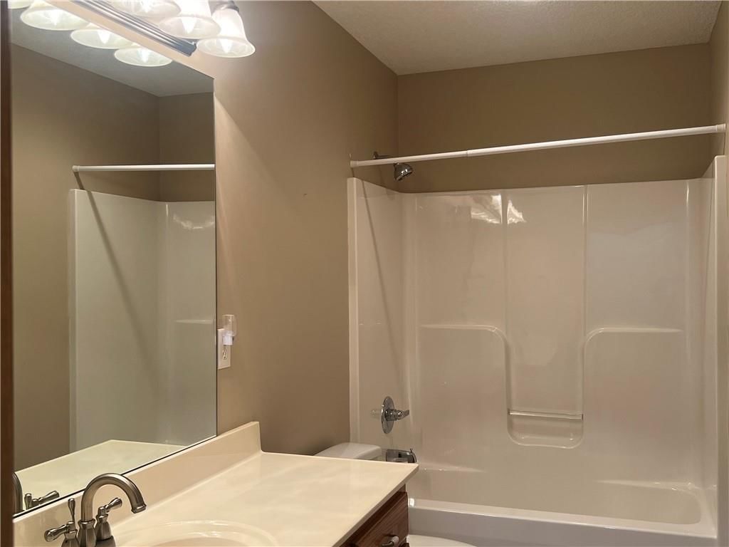 610 S Connor Street — photo 21