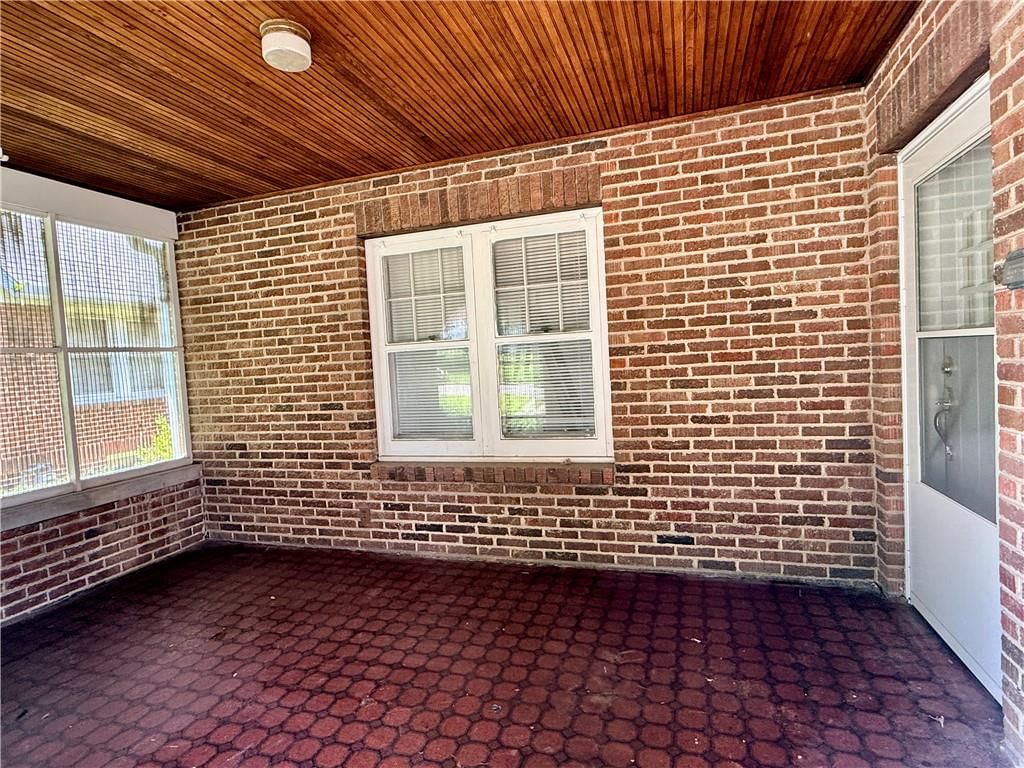 1608 N Walnut Street — photo 5