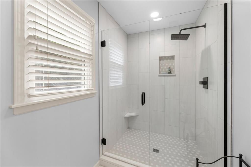 11920 Windsor Drive — photo 23
