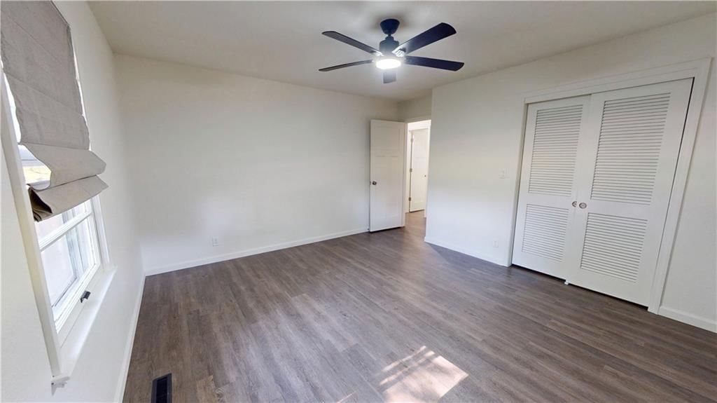 224 W South Street — photo 5