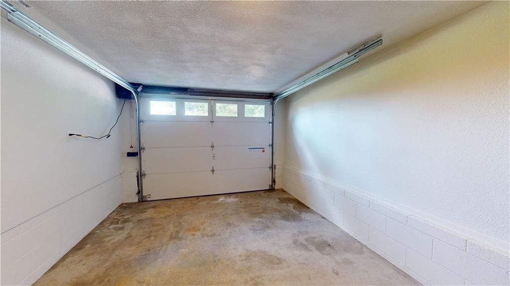 224 W South Street — photo 9