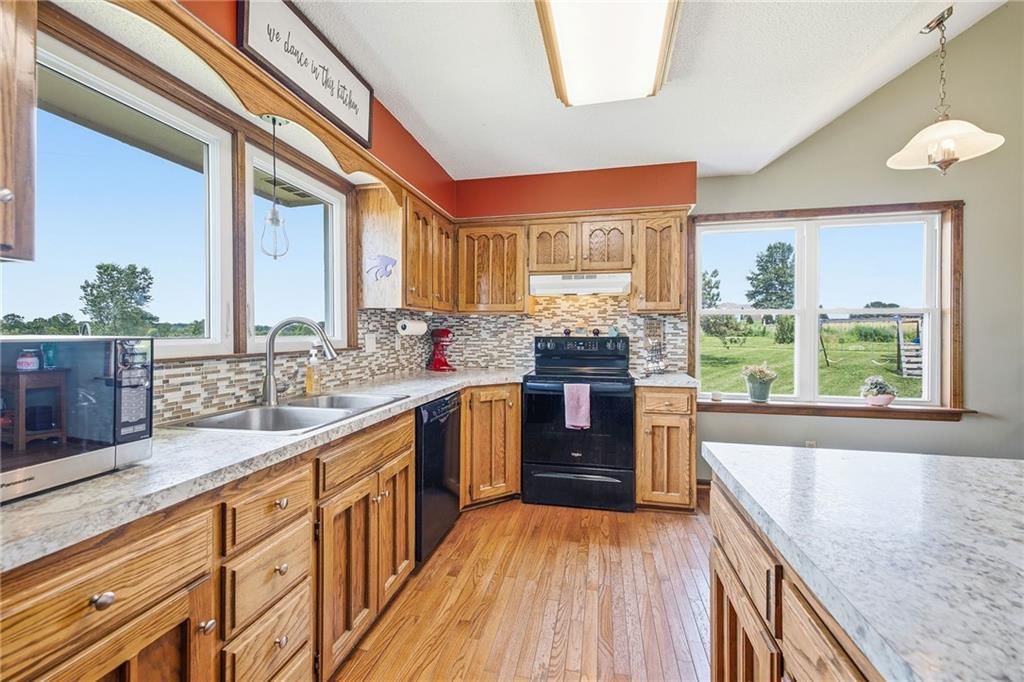 21401 S Renner Road — photo 9