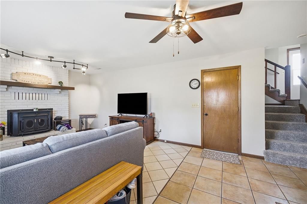 21401 S Renner Road — photo 29