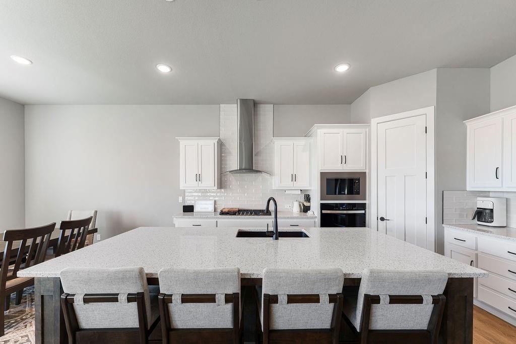 1544 N 162nd Circle — photo 7