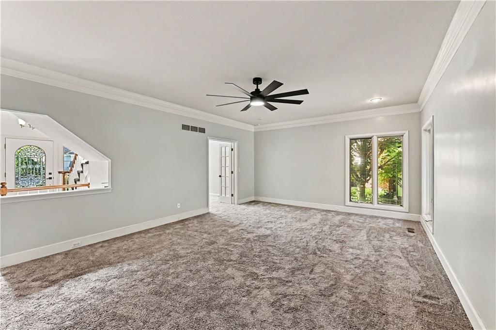 10240 S Northlake Avenue — photo 9