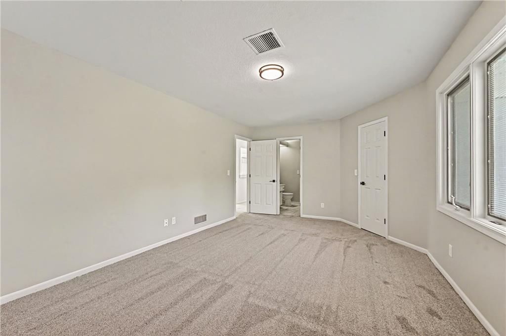 10240 S Northlake Avenue — photo 27