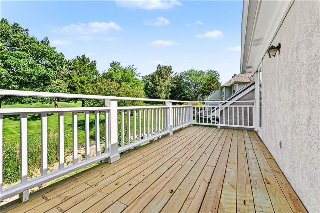 10240 S Northlake Avenue — photo 31