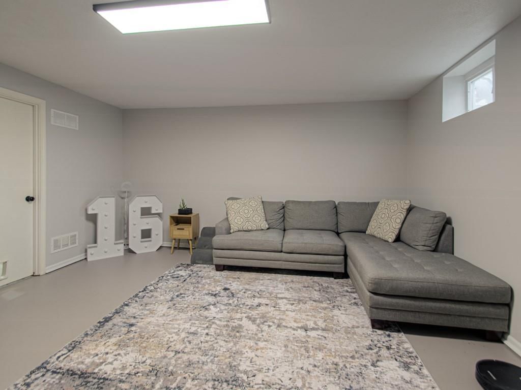 6745 N Askew Avenue — photo 23