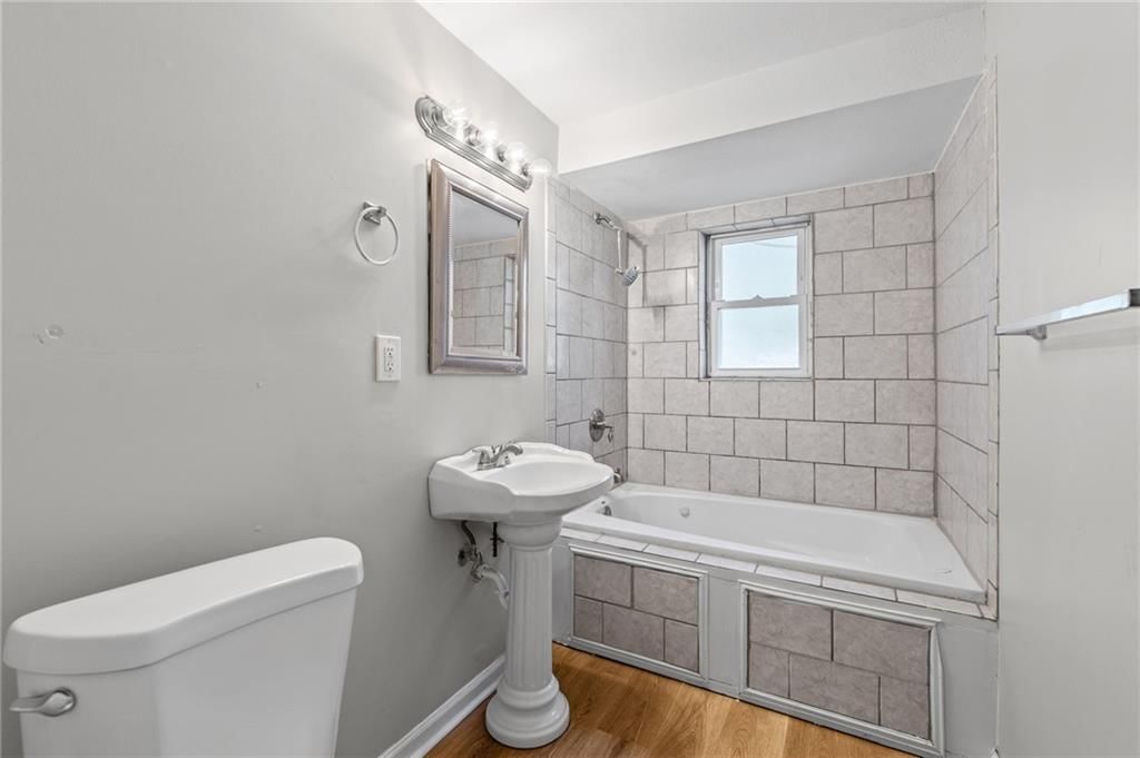 5388 N Palmer Avenue — photo 19