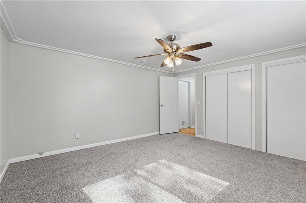 5388 N Palmer Avenue — photo 22