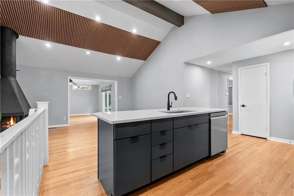 4504 Liberty Street — photo 12