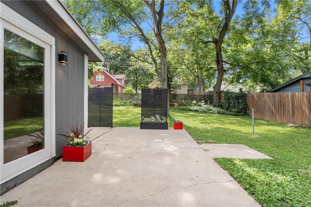 4504 Liberty Street — photo 35