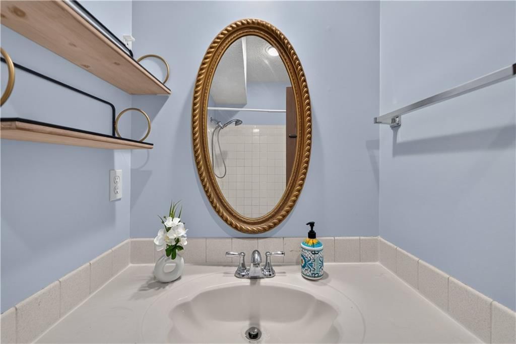 8333 Lowell Avenue — photo 34