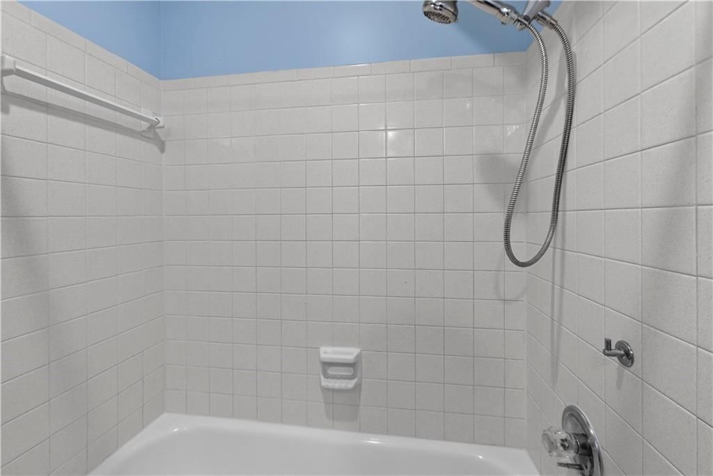 8333 Lowell Avenue — photo 35