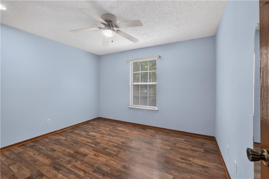 8333 Lowell Avenue — photo 36