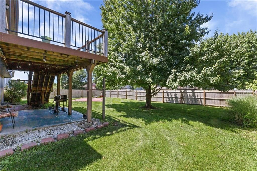 1106 S Scott Avenue — photo 26