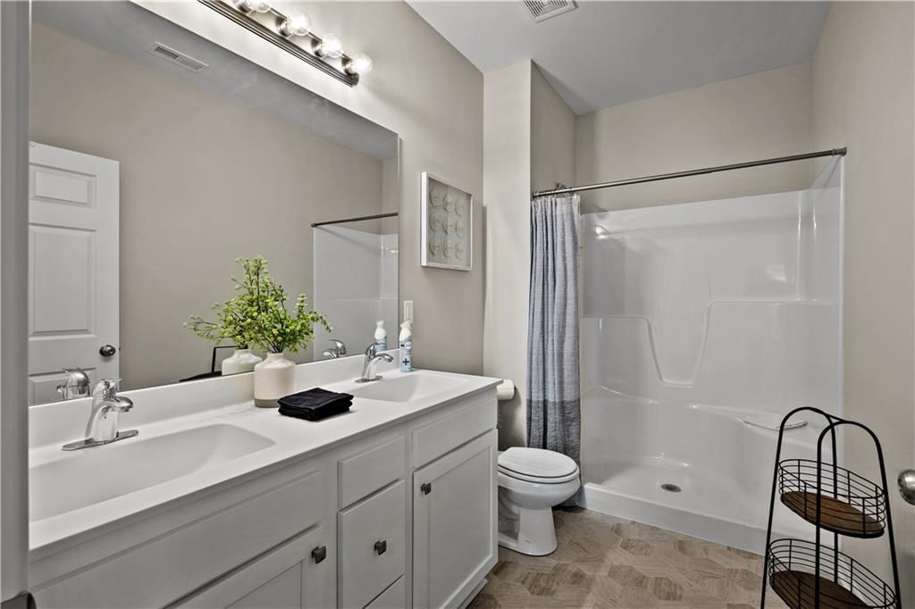 12347 N Shannon Avenue — photo 9