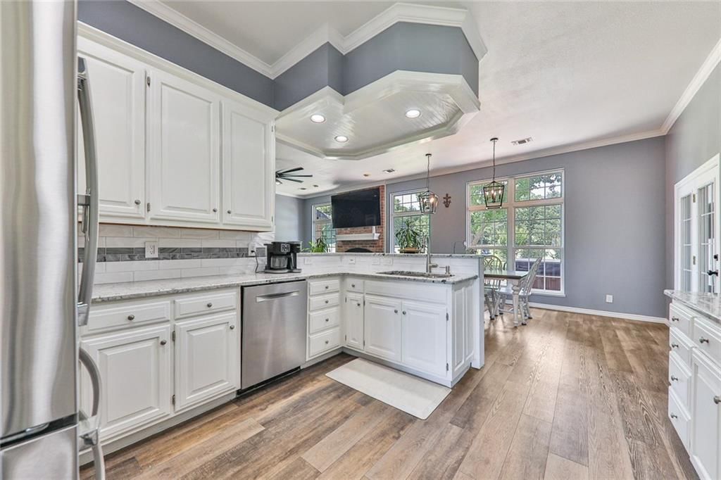 2792 W Northbrook Street — photo 13