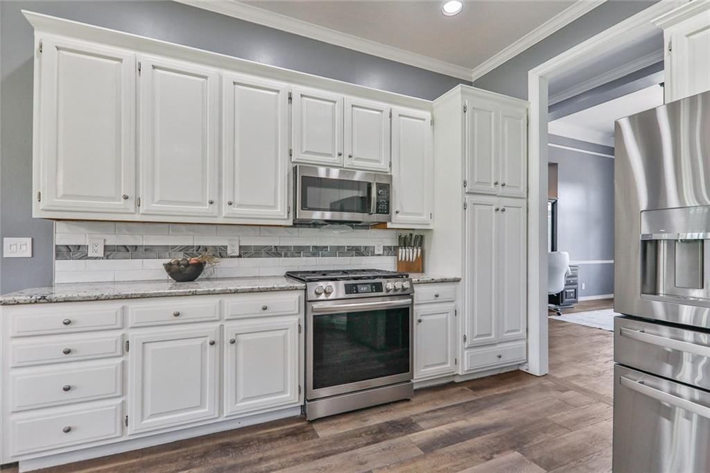 2792 W Northbrook Street — photo 15