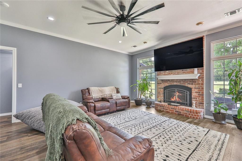 2792 W Northbrook Street — photo 18