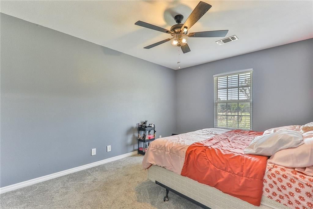 2792 W Northbrook Street — photo 22