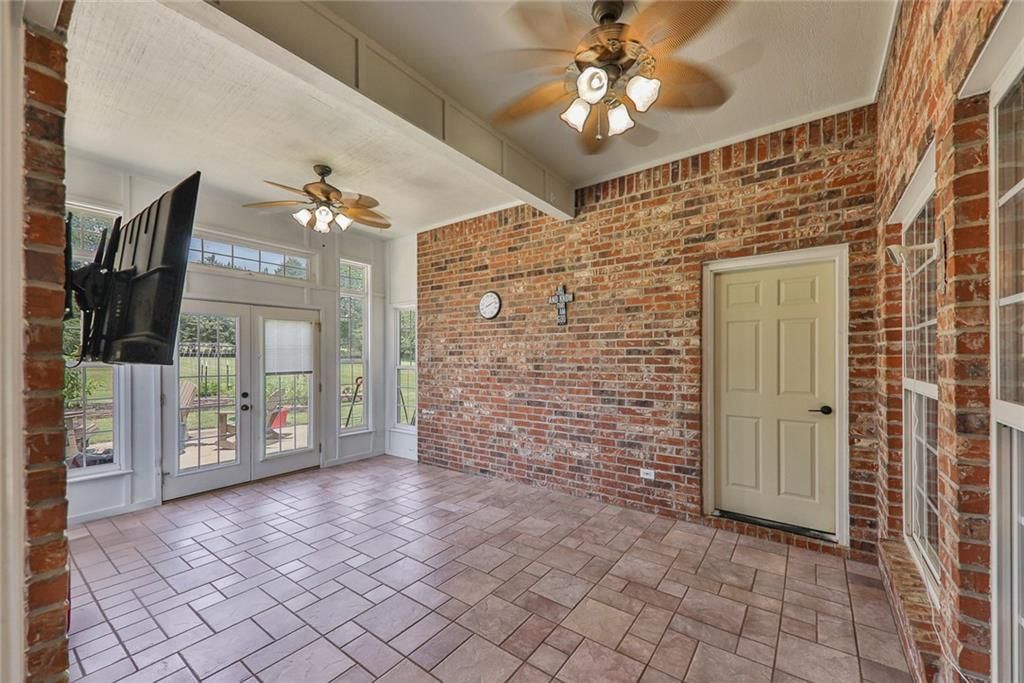 2792 W Northbrook Street — photo 26