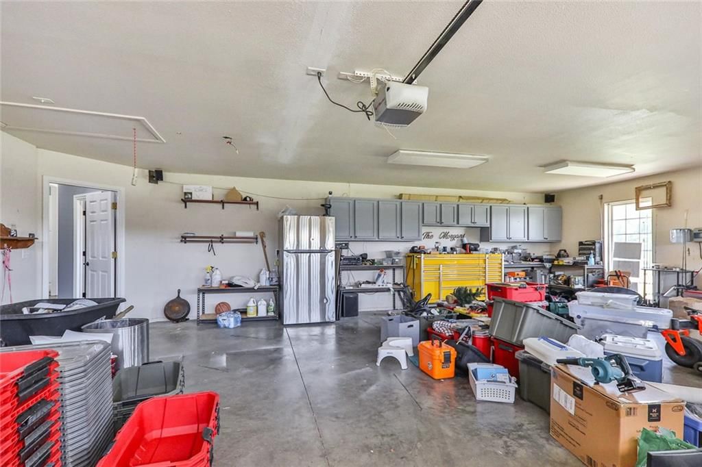2792 W Northbrook Street — photo 28