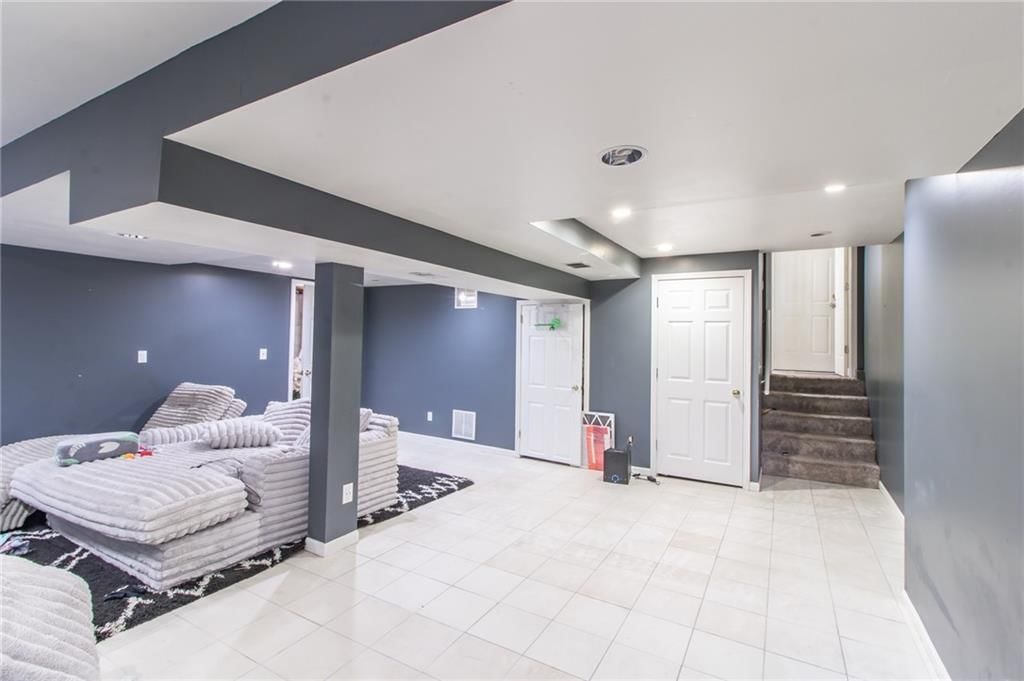 1139 NE Clubhouse Court — photo 20