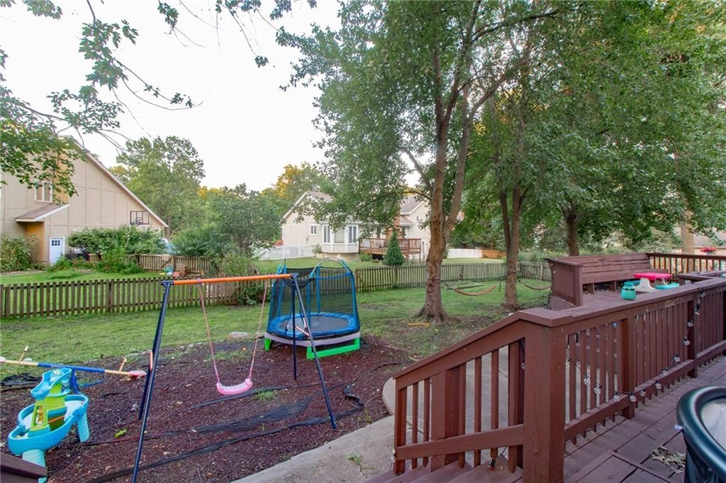 1139 NE Clubhouse Court — photo 27