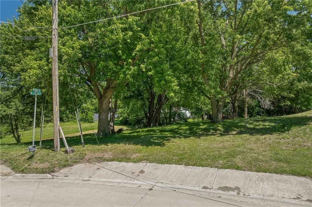 325 A Street — photo 8