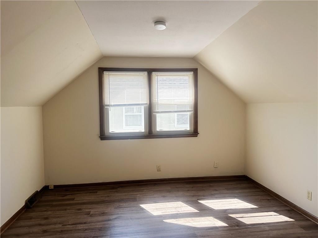 9102 W 81st Terrace — photo 32
