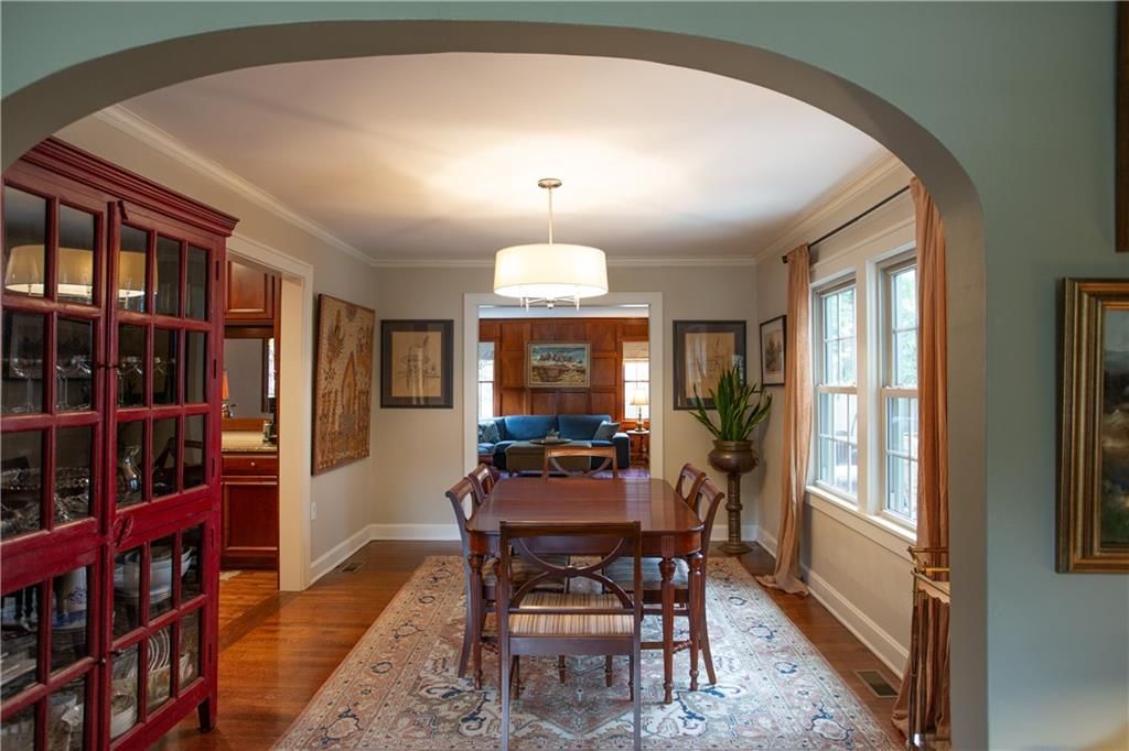 604 W 70th Street — photo 10