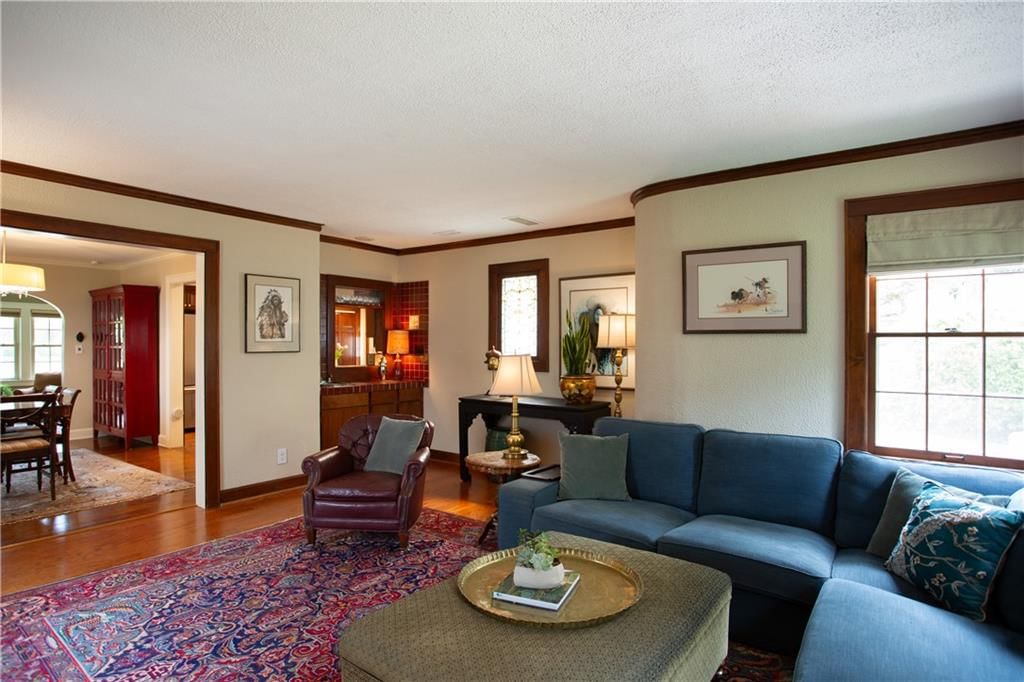 604 W 70th Street — photo 14