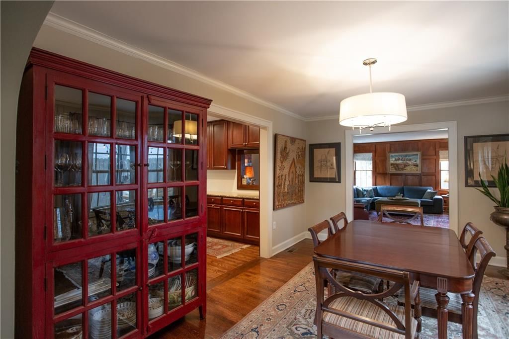 604 W 70th Street — photo 23