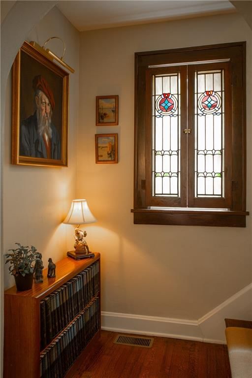 604 W 70th Street — photo 32